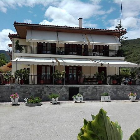 Toulatos Pantelis Pouláta Exterior foto
